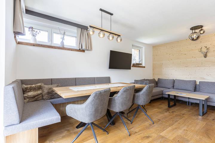 Gîte pour 7 personnes, avec sauna et balcon, animaux acceptés à Lermoos - 2