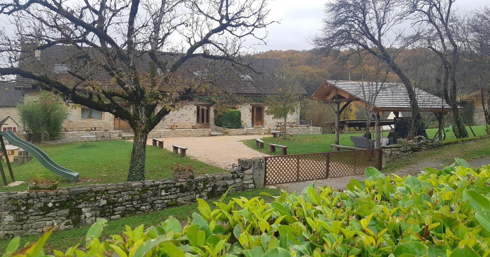 Gîtes 22 pers. - 11 chambres - 3 * - proche Rocamadour in Aynac, Parc Naturel Régional des Causses du Quercy