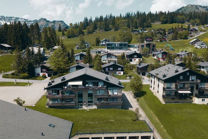 Ferienwohnung für 4 Personen, mit Ausblick in Amden