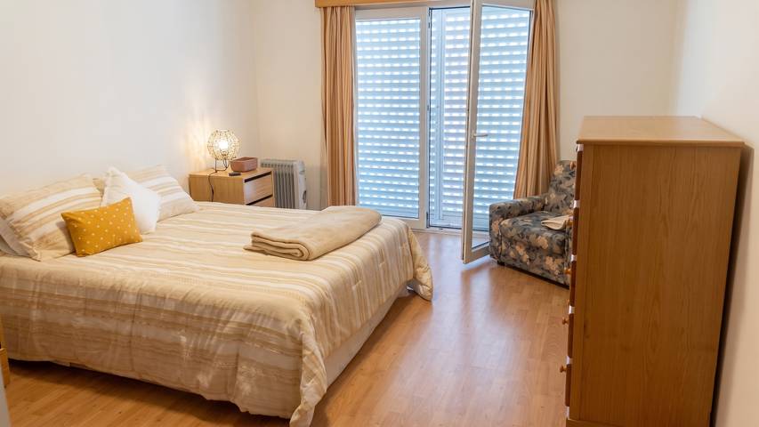 Location de vacances pour 6 personnes, avec terrasse et balcon/terrasse, animaux acceptés à Angra do Heroísmo - 4