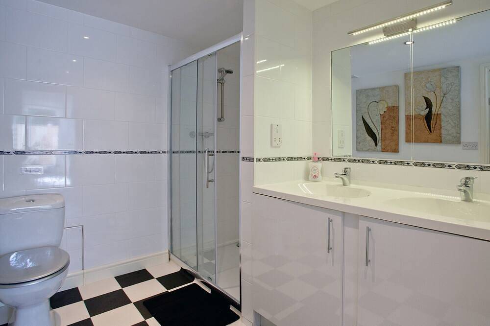 Entire apartment, Devon Villa Garden Apartment in Torquay, Torbay