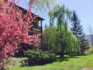 Hôtel pour 2 personnes, avec jardin et terrasse à Eygliers
