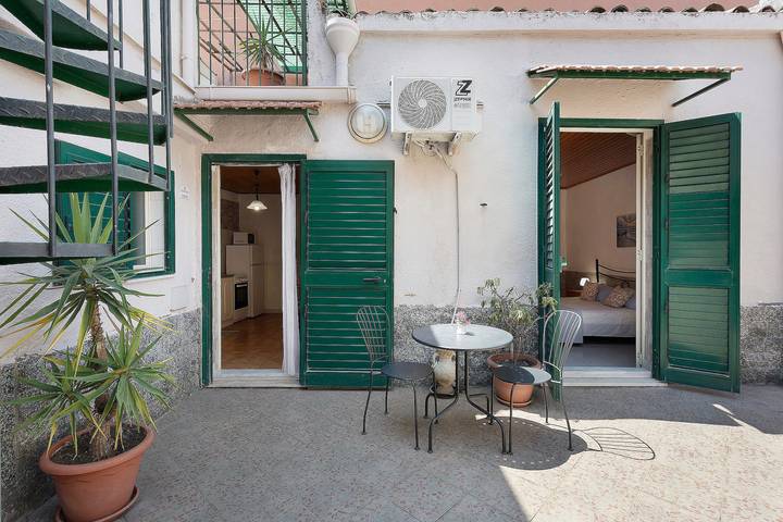 Ferienhaus für 4 Personen, mit Balkon in Catania