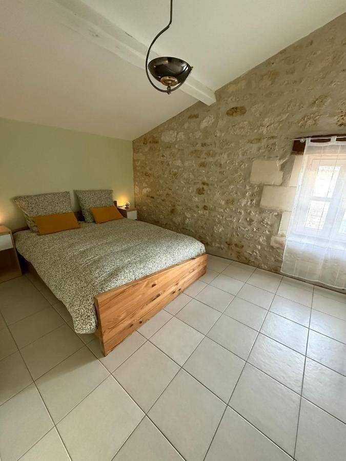 Location de vacances pour 4 personnes, avec terrasse ainsi que jardin et vue, animaux acceptés à Meursac - 3
