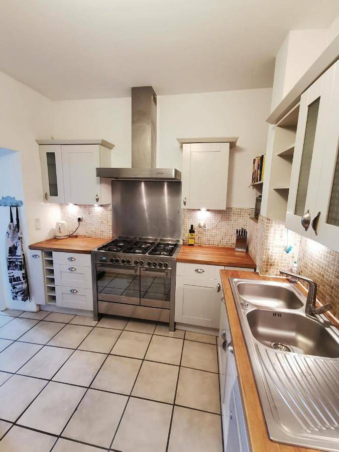 Location de vacances pour 16 personnes, avec vue sur le lac ainsi que jardin et vue dans Abbaye maritime de Beauport - 4