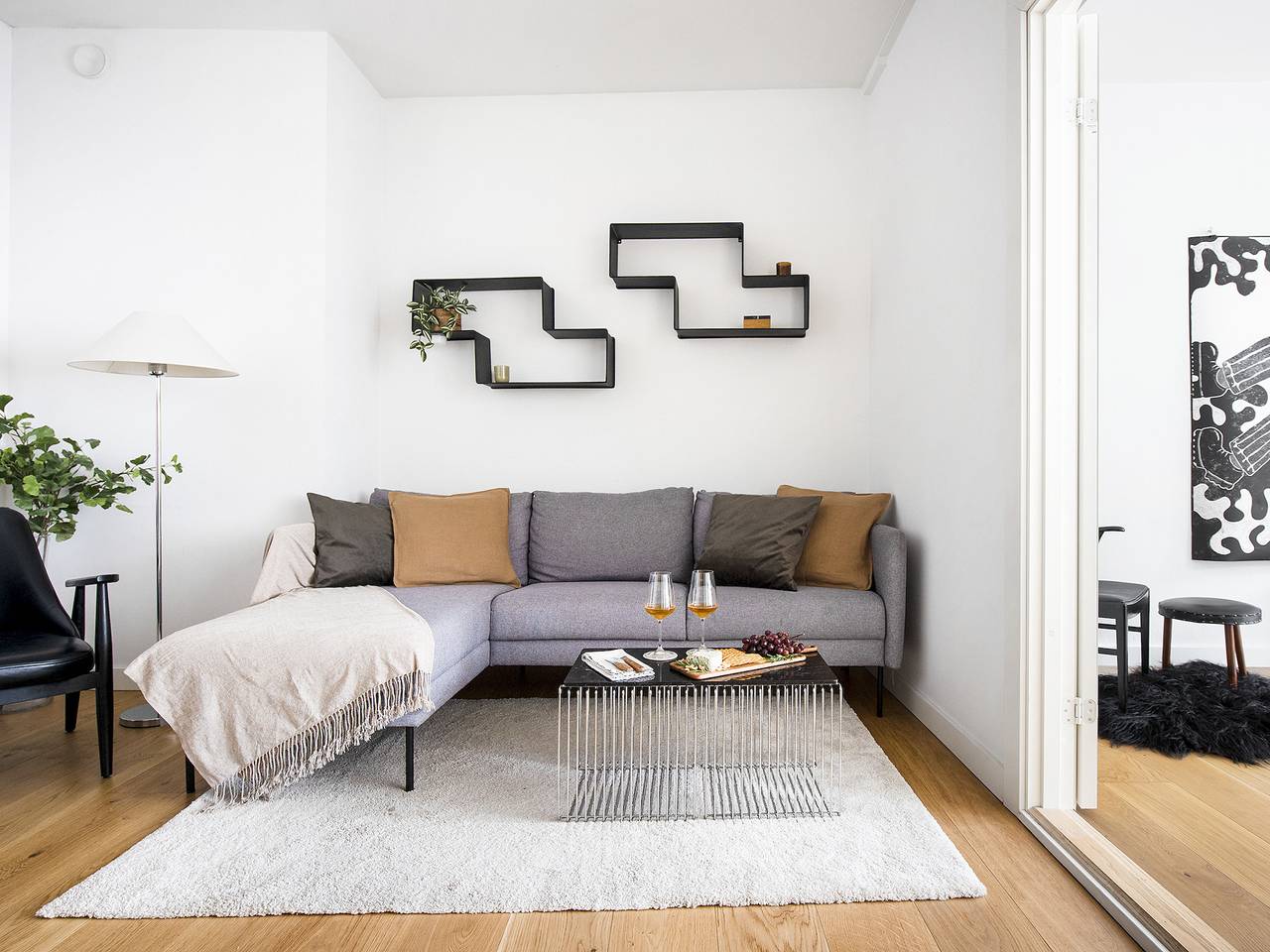 Geheel appartement, Leaves 2- Chic Apt for 8 persons in Central Copenhagen in Kopenhagen Centrum, Kopenhagen