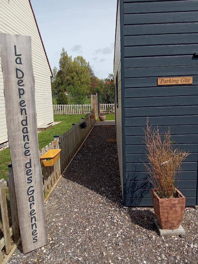 Gîte pour 2 personnes, avec jardin ainsi que terrasse et vue à Saint-Étienne-au-Mont - 2