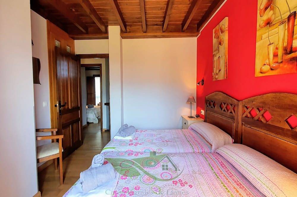 Villa Porrua 1 in Llanes, Costa Verde