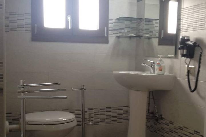 Ganze Wohnung, Klimatisierte Zweizimmerwohnung 85 Meter vom Strand entfernt zwischen Cagliari und Villasimus in Sant'Andrea (Sardinien), Quartu Sant'Elena