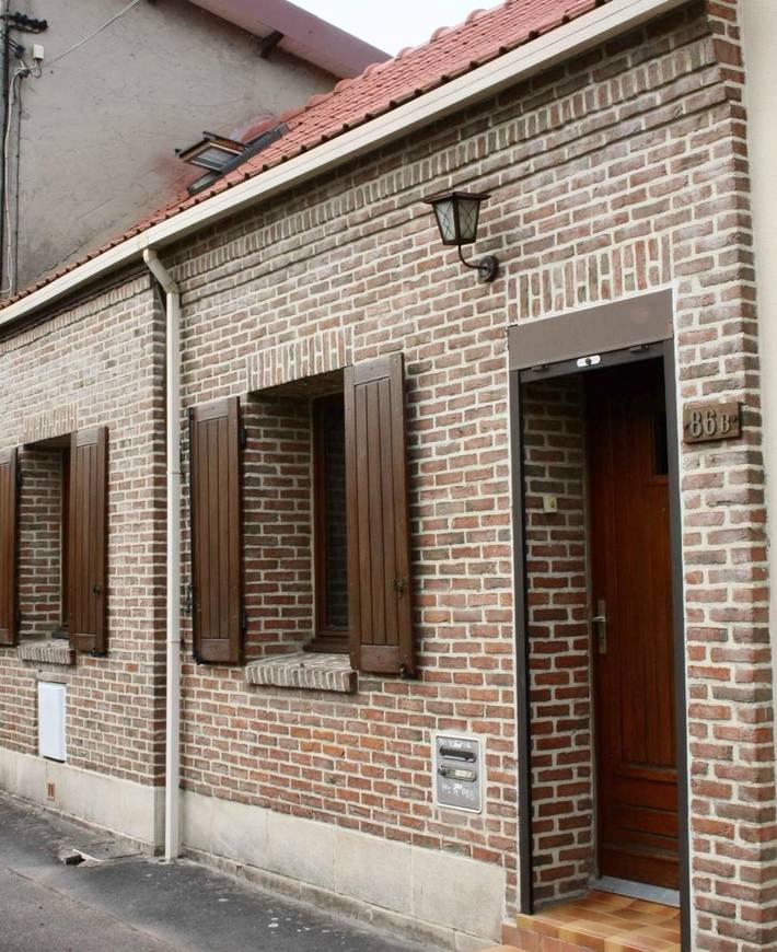 Location de vacances pour 5 personnes, avec terrasse à Bully-les-Mines