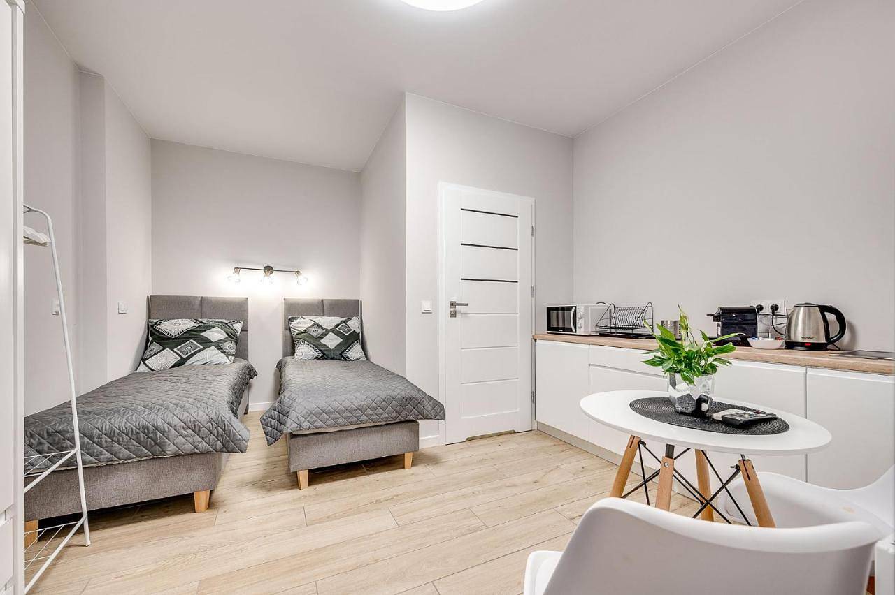 Cały apartament, Central Platinum Apartments 25 Studio z aneksem kuchennym i tarasem in Rybnik, Śląsk