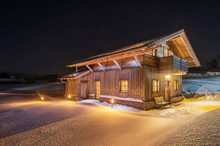Chalet für 4 Personen, mit Garten und Sauna in Bayern - 2