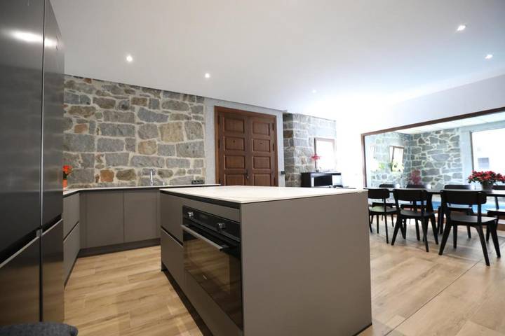 Casa de vacaciones para 16 personas, con jardín además de vistas y piscina en Provincia de Segovia - 2