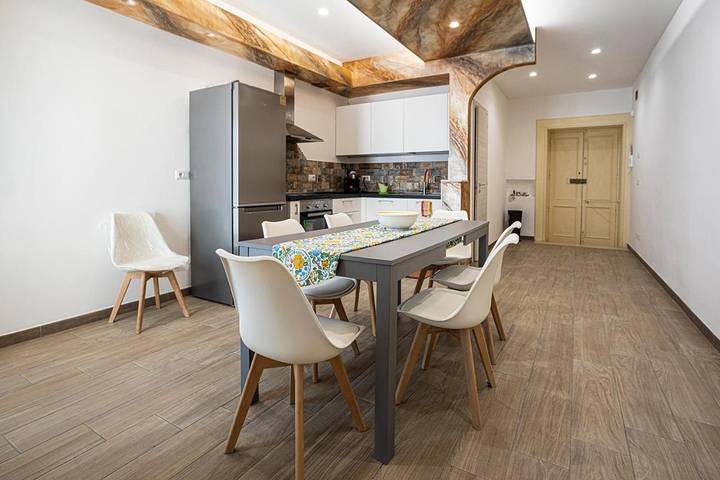 Maison d’hôte pour 2 personnes, avec Balcon à Mola di Bari