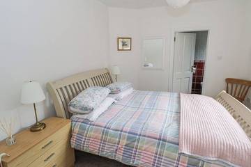 Cottage for 10 People in County Mayo, Photo 1