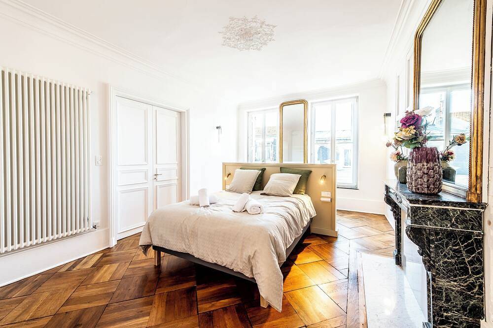 Appartement entier, \"Gite Vosges en ville\" appartement sauna, espace bien être au coeur d'Epinal in Épinal, Région d'Épinal