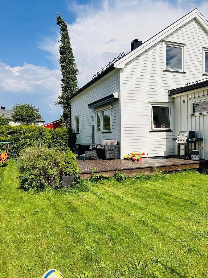 Ferienhaus für 8 Personen, mit Ausblick und Garten, mit Haustier in Trondheim