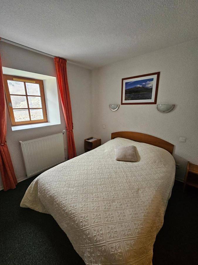 Hôtel pour 2 personnes, avec terrasse et vue dans Porta - 4