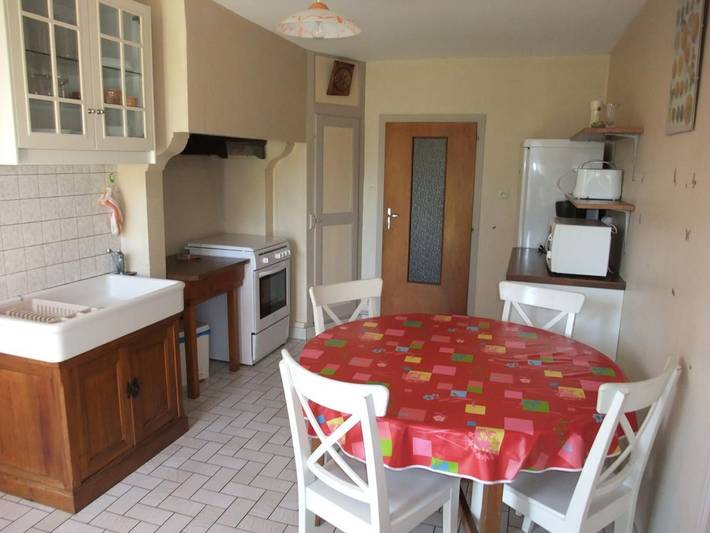 Gîte pour 6 personnes, avec jardin à Fougerolles - 2