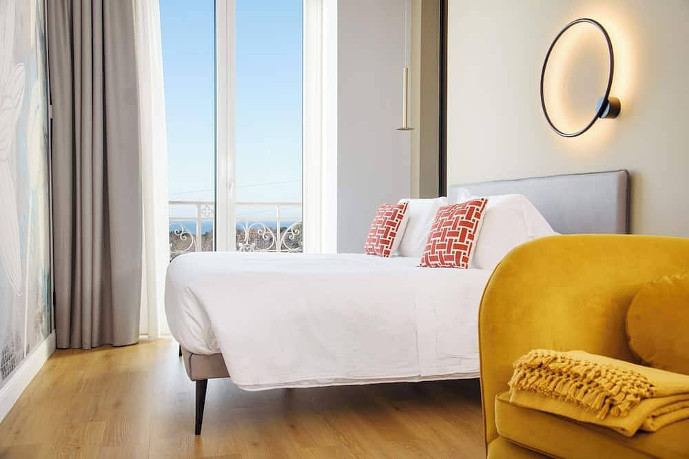 Entire apartment, Vesuvius Palace Aparthotel - Suite Giunone in Ercolano, Vesuvio National Park