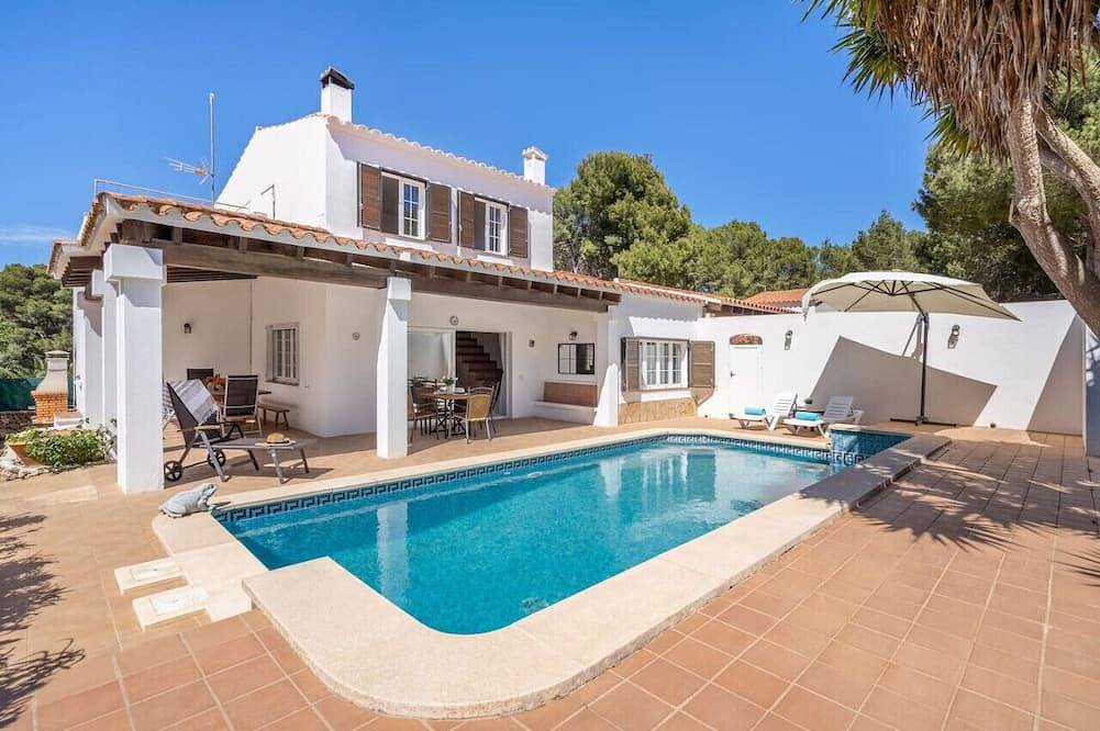 A Midsummer Stay's Dream in Son Parc, Es Mercadal
