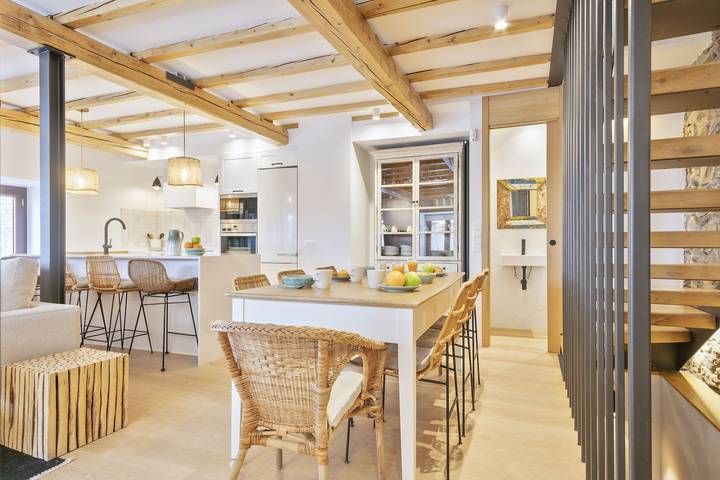 Location de vacances pour 7 personnes, avec balcon dans Gessa - 2