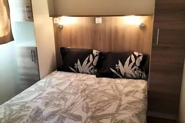 Gîte pour 6 personnes, avec terrasse à La Bréole - 3