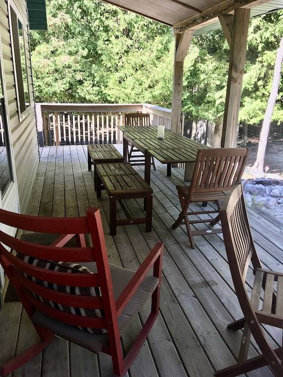 Eulenhaus or Owlhouse - Fall colors coming in Mackinac County