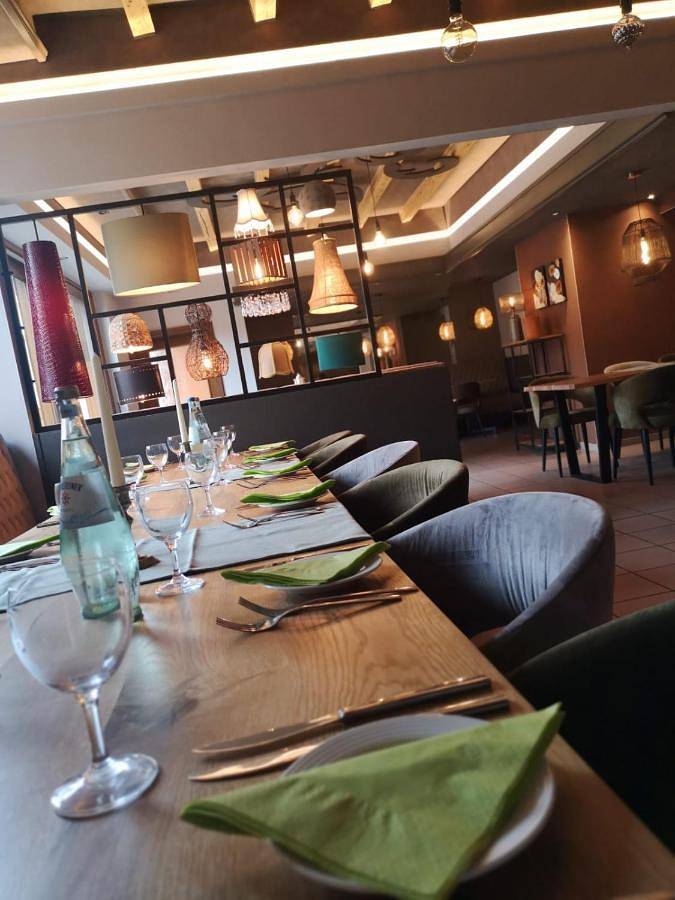 Hotel-Restaurant Laux in Merzig, Saar-Nahe-Bergland
