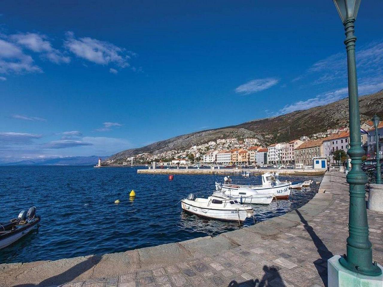 Cały apartament, Apartment Senj - Superior Two bedroom Apartment with Terrace in Senj, Kvarner
