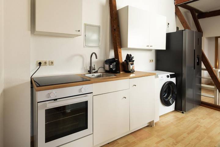 Ferienwohnung für 8 Personen, mit Balkon und Terrasse sowie Ausblick in Tempelhof Berlin - 4