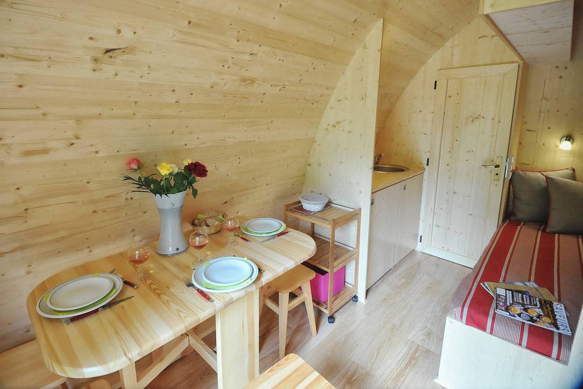 La cabane forestière - la Petite Sapinière in Voussac, Allier