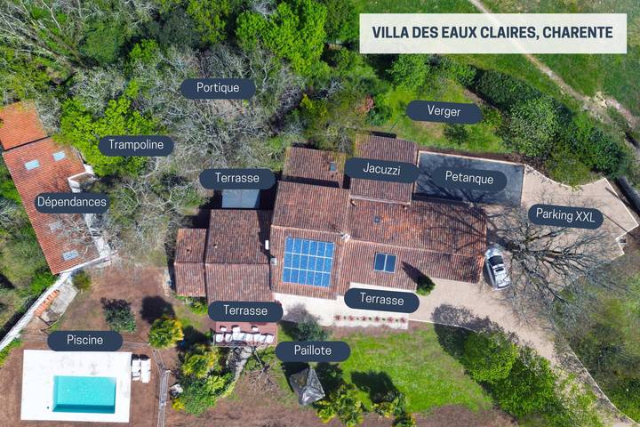 Gîte pour 22 personnes, avec jardin et terrasse ainsi que piscine et jacuzzi, animaux acceptés en Charente - 2