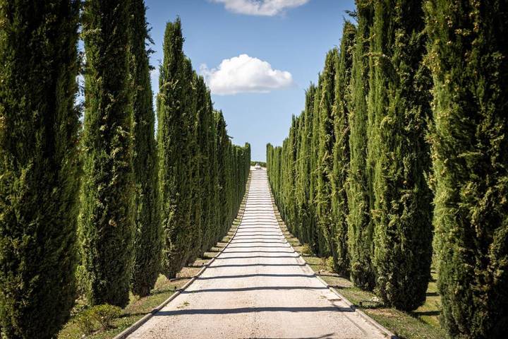 Casa vacanza per 2 persone, con panorama e piscina per bambini nonché piscina e giardino in Bevagna