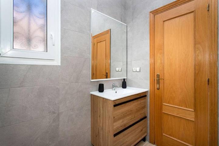 Casa rural para 6 personas, con piscina en Los Montesinos - 2