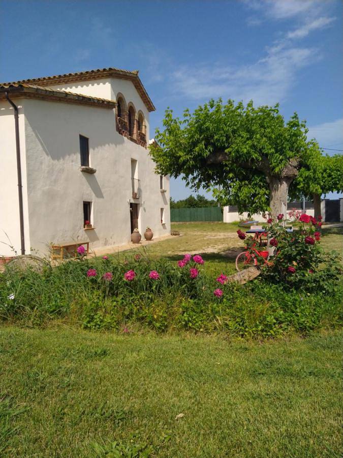Casa rural para 20 personas, con Terraza y Jardín además de Piscina y Vistas en Bescanó - 4