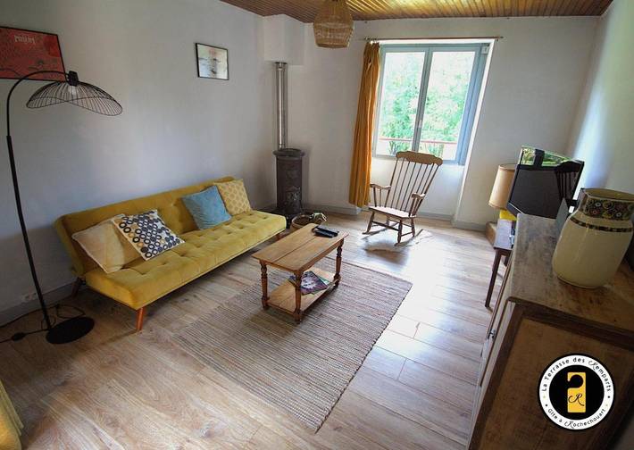 Location de vacances pour 4 personnes, avec vue et terrasse, animaux acceptés à Rochechouart - 3
