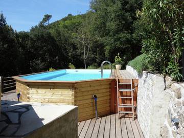 Maison De Vacances pour 6 Personnes dans Dunière-sur-Eyrieux, Parc naturel régional des Monts d'Ardèche, Photo 4