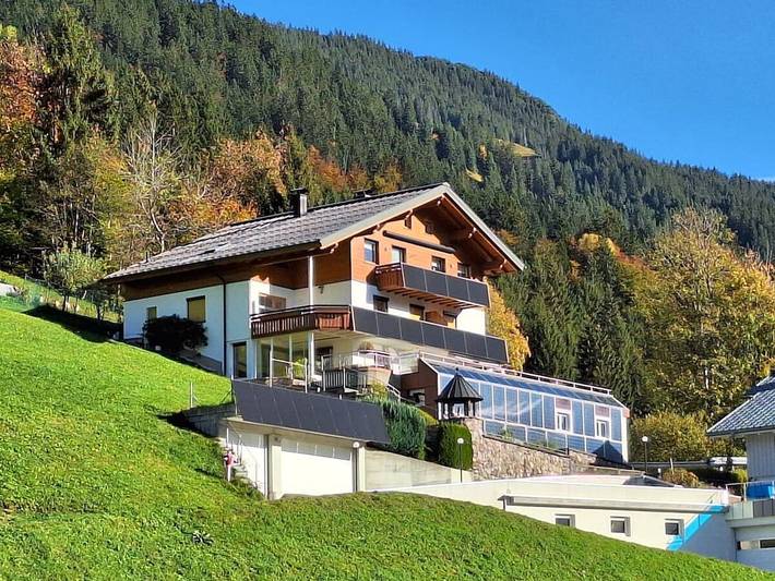 Ferienhaus für 4 Personen, mit Terrasse in Bartholomäberg