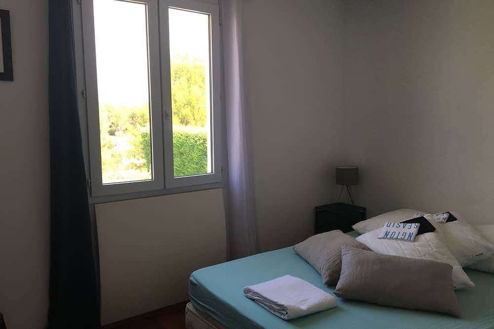 Villa mit Pool Saint Cyr Lecques, 8 Personen, Strand 10 Minuten zu Fuss in Saint-Cyr-sur-Mer, Mittelmeerküste (Frankreich)