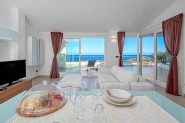 Gîte pour 4 personnes, avec balcon, adapté aux familles à Golfo Aranci