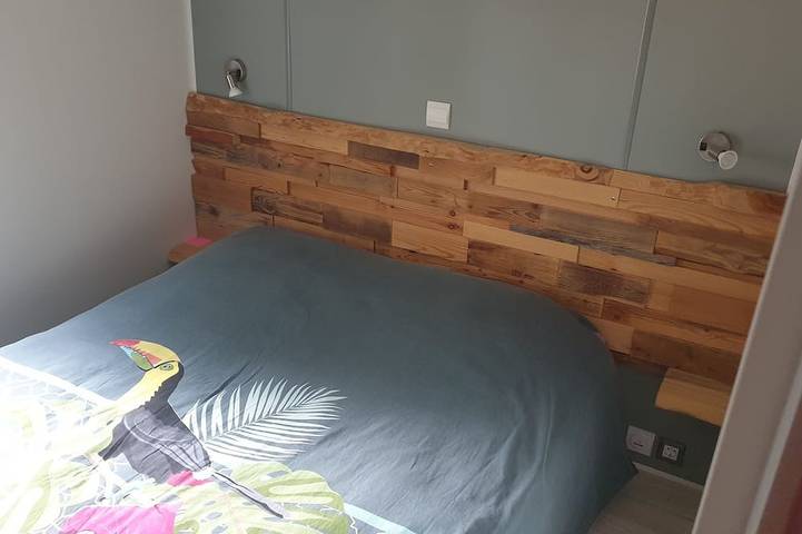 Mobil home pour 8 personnes, avec terrasse ainsi que piscine et jardin à Orgnac-l'Aven - 2