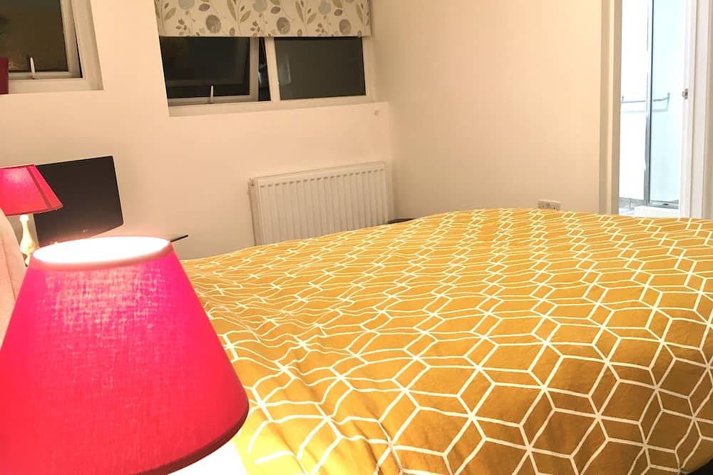 Apartamento entero, Apartamento-De Lujo-Baño privado externo in Ashford, Región de Ashford