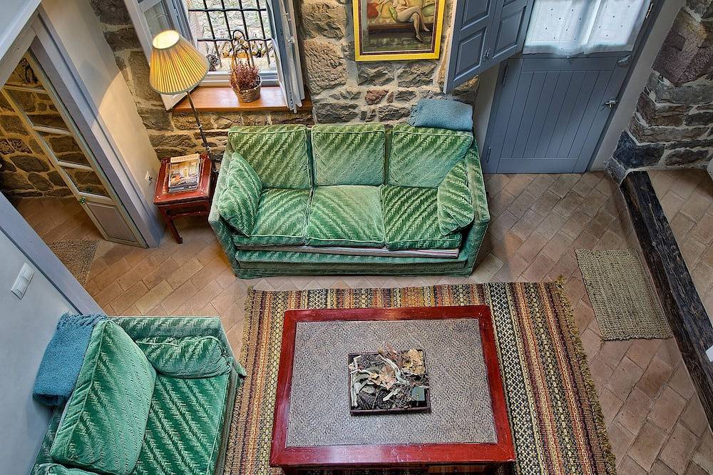 La Casita-Casa Rural La Curva de María en plena Reserva del Saja Parque Natural in Renedo de Cabuérniga, Cabuérniga