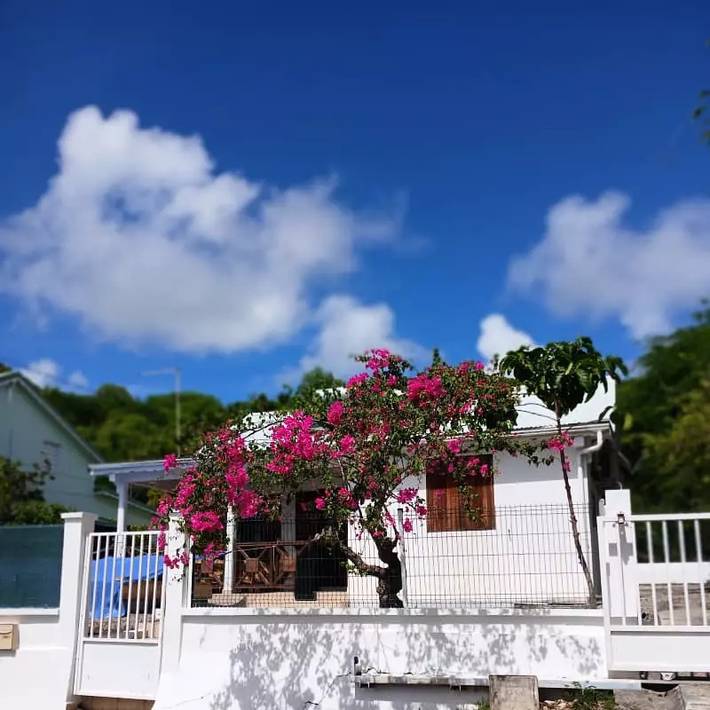 Location de vacances pour 8 personnes, avec jardin et piscine à Grand-Bourg - 4