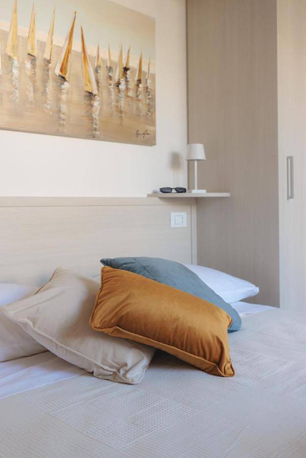 Double Room with Private Bathroom in Marcelli, Numana