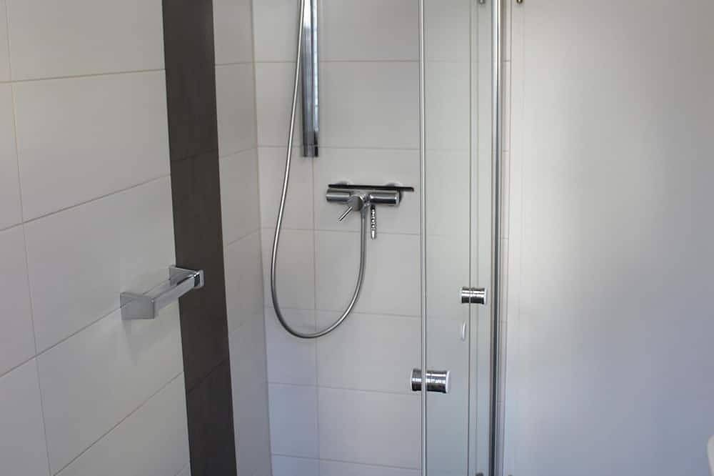 Ganze Wohnung, Ferienwohnung Inge - Appartement/Fewo, Dusche, Wc, Erdgeschoß/Parterre in Bruchweiler-Bärenbach, Landkreis Südwestpfalz