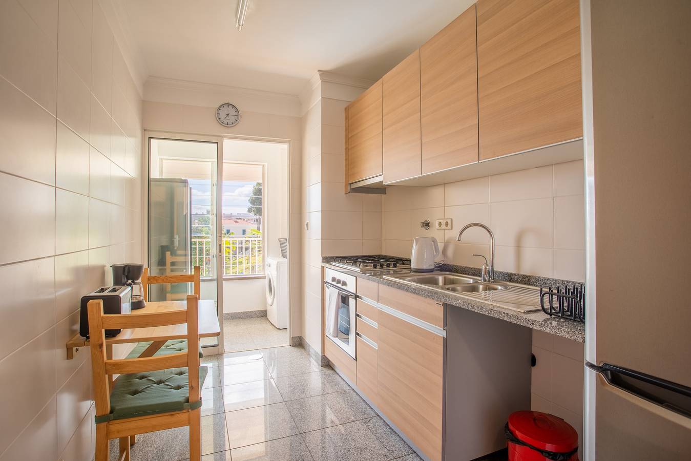 Entire apartment, Holiday apartment for 4 people with balcony in Santo António (Madeira), Madeira