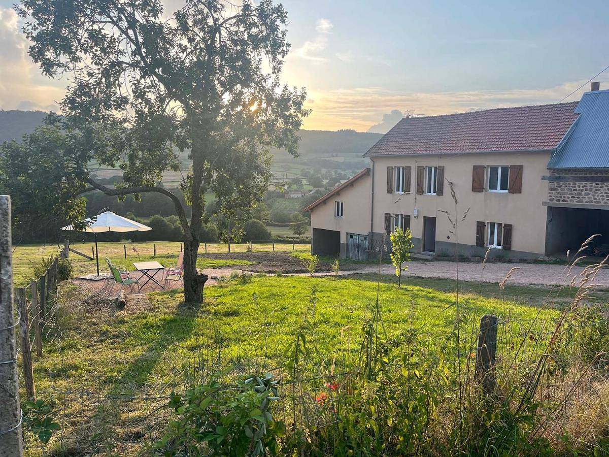 Three-Bedroom House in Teilhet, Puy-de-Dôme