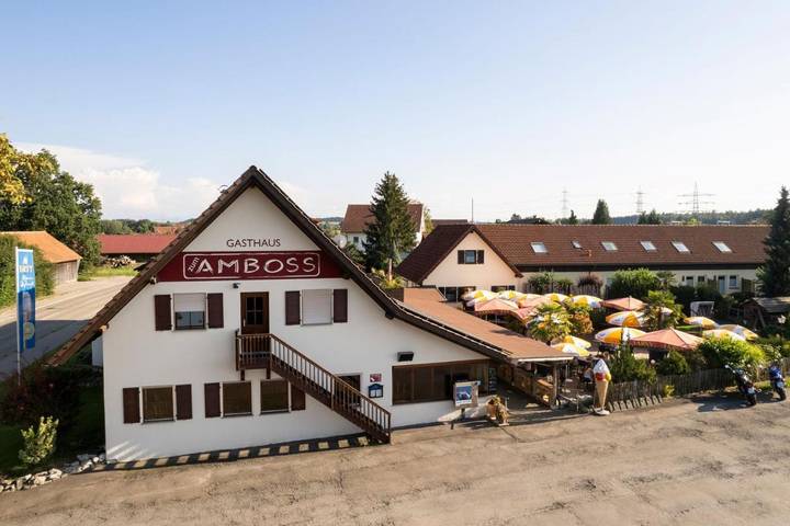 Hotel für 2 Personen, mit Terrasse und Garten in Grünkraut
